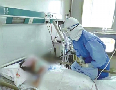 “在隔離病區(qū)里過生日，我永生難忘”