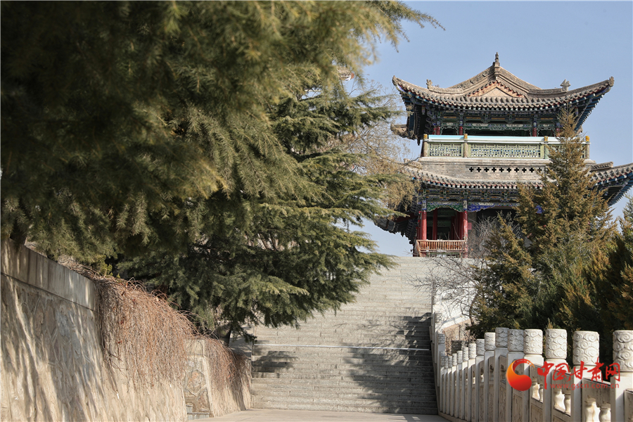 【甘肅全民戰(zhàn)“疫”】  蘭州市白塔山公園今日開放 游園須知看過(guò)來(lái)