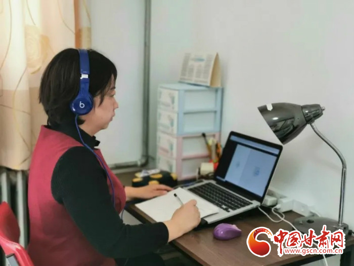 【三八特刊·“疫”線心聲】她，24小時聆聽“疫”動的心