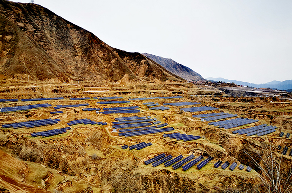 【甘肅省決戰(zhàn)決勝脫貧攻堅(jiān)】臨夏州東鄉(xiāng)縣大樹(shù)村：產(chǎn)業(yè)扶貧成脫貧攻堅(jiān)“助推器”