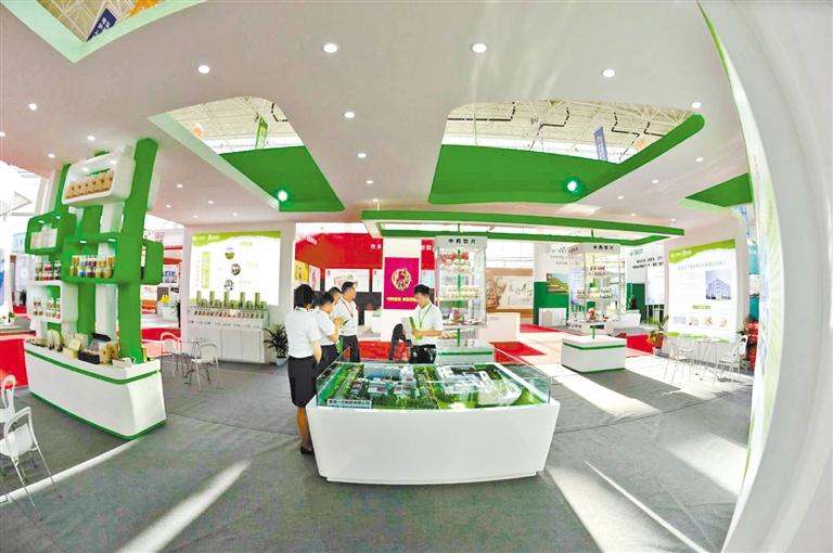 云展示、云推介、云洽談、云簽約 打造永不落幕的網(wǎng)上藥博會