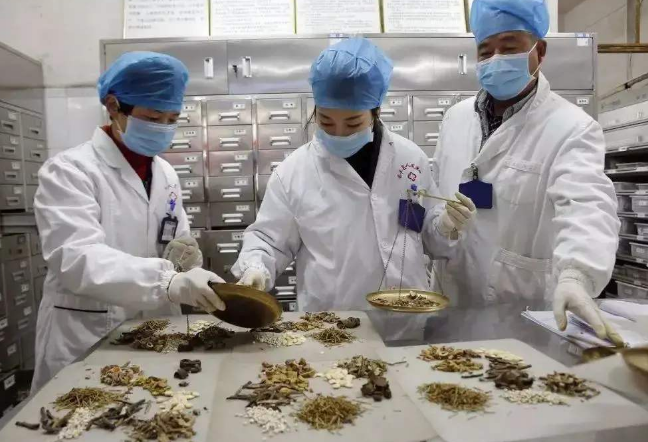 新冠肺炎疫情人物同防市民如何做？請看這里！