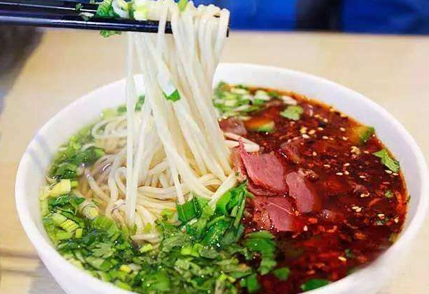 @蘭州人，這些牛肉面大數(shù)據(jù)你了解嗎？ 這份《報(bào)告》給出了答案
