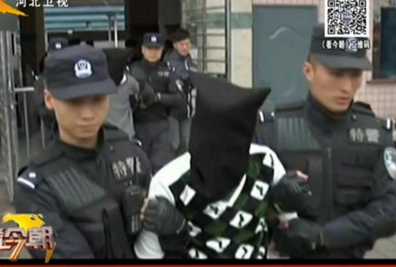 冒牌公檢法騙了女士33萬元提醒：公檢法機(jī)關(guān)不會(huì)通過QQ、微信辦案