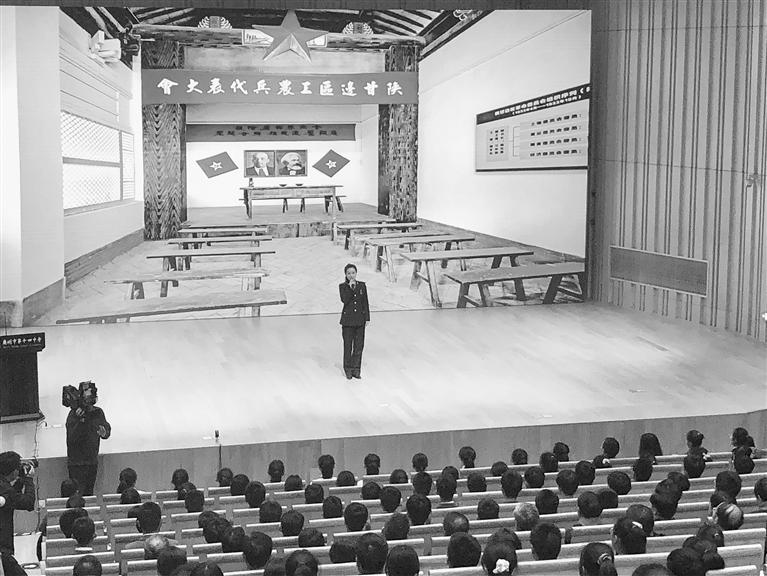 蘭州市開(kāi)展“學(xué)黨史、頌黨恩、跟黨走”紅色文化進(jìn)校園活動(dòng)