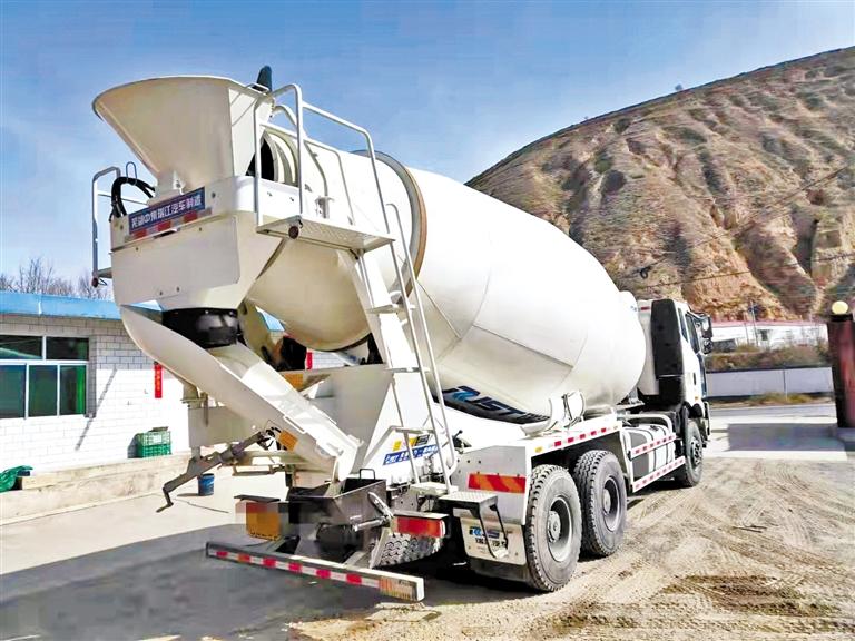 【聚焦3.15】大罐攪拌車年檢時(shí) 發(fā)現(xiàn)竟是非法改裝車？