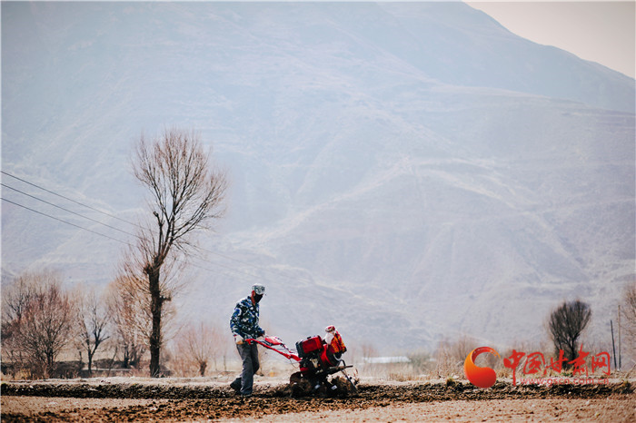 甘肅省檢察院部署開展專項活動 支持起訴助力弱勢群體權(quán)益保護(hù)